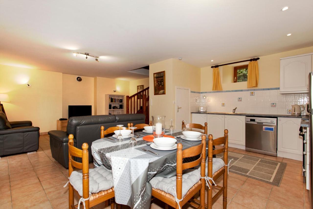 Stone Cottage With Modern Cosy Interior Near To Josselin Perfect Retreat For Writers Or Star Gazers Guegon Exterior foto